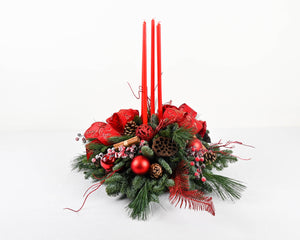 'Classic Red Berries' Christmas Table Centrepiece - Round