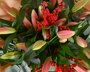 Pink Lilies & Berries